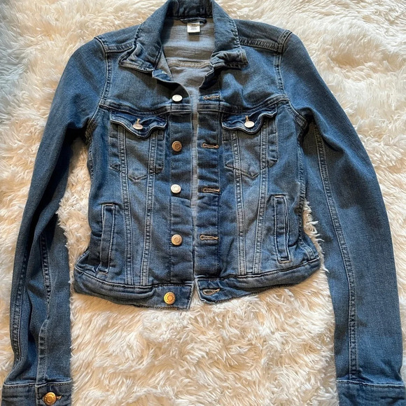 H&M denim jacket - Picture 1 of 5